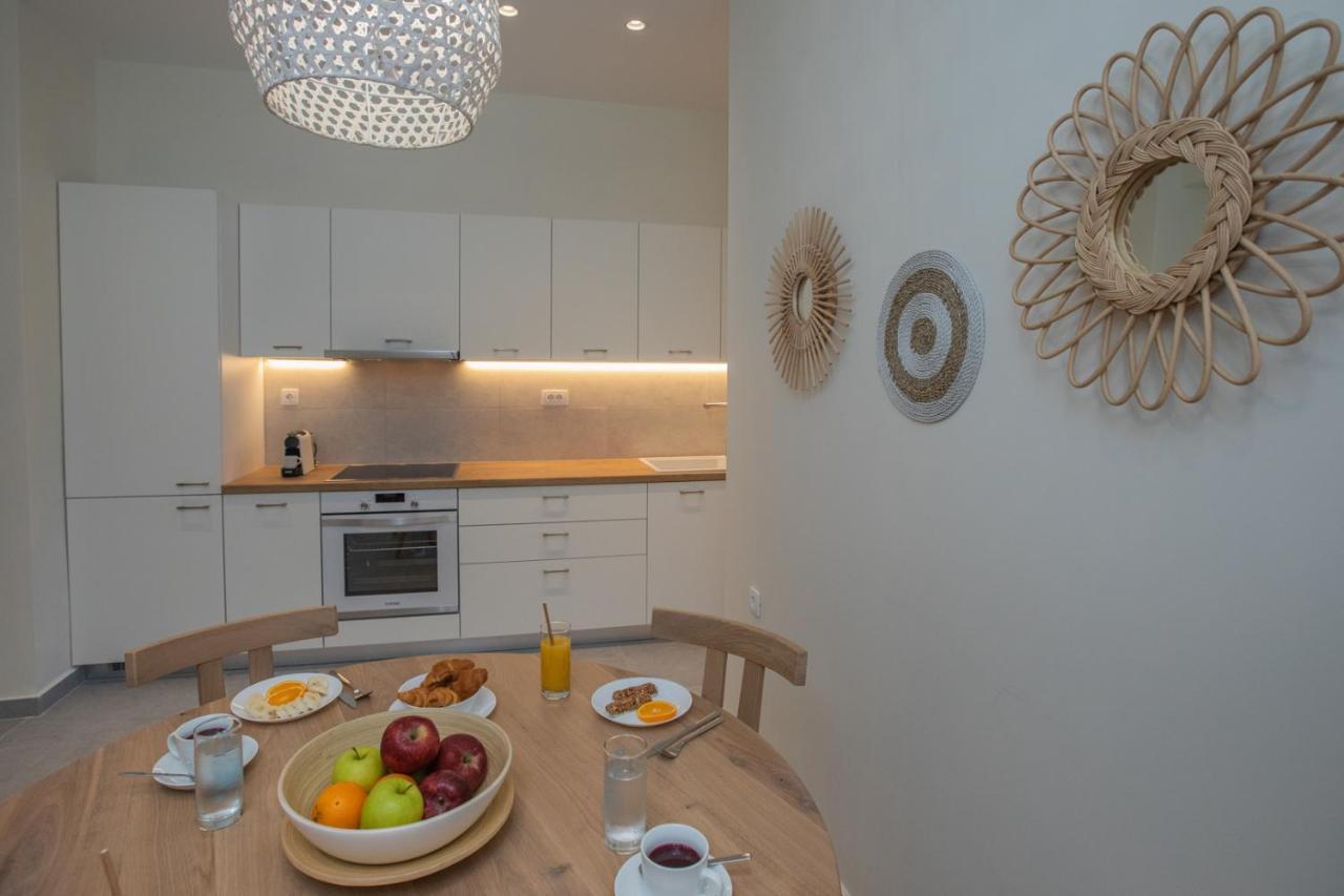Anemelia Luxury Apartments Argostolion Exterior foto