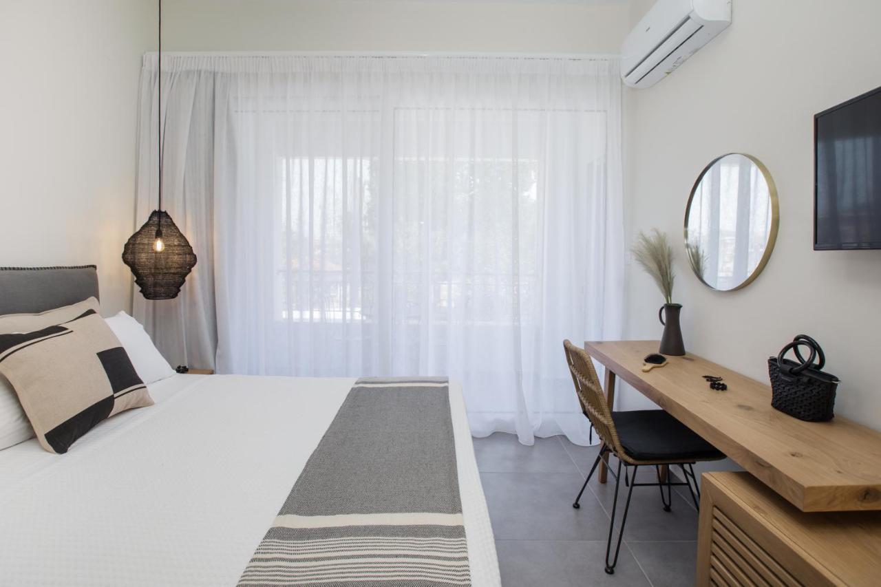 Anemelia Luxury Apartments Argostolion Exterior foto
