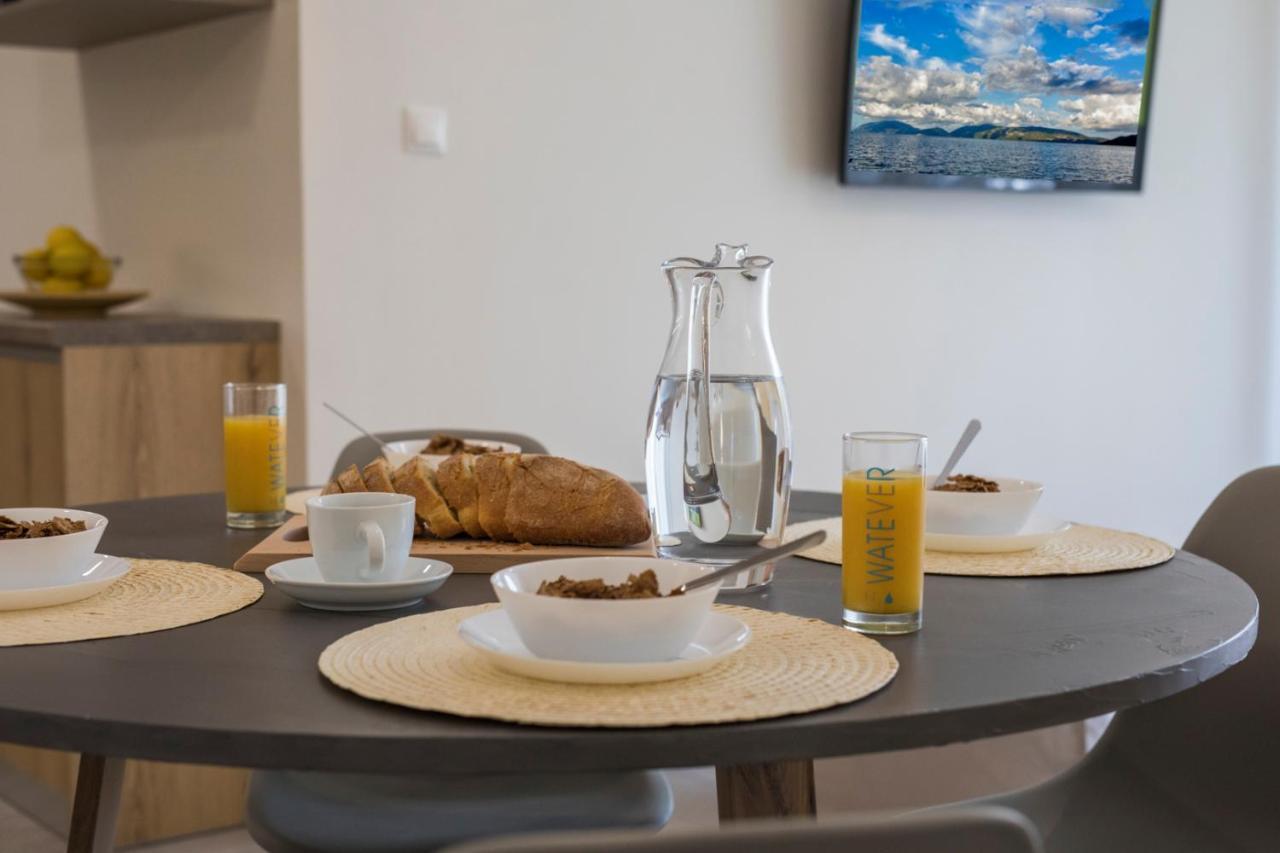 Anemelia Luxury Apartments Argostolion Exterior foto
