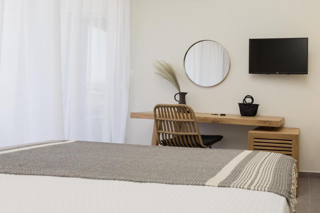 Anemelia Luxury Apartments Argostolion Exterior foto