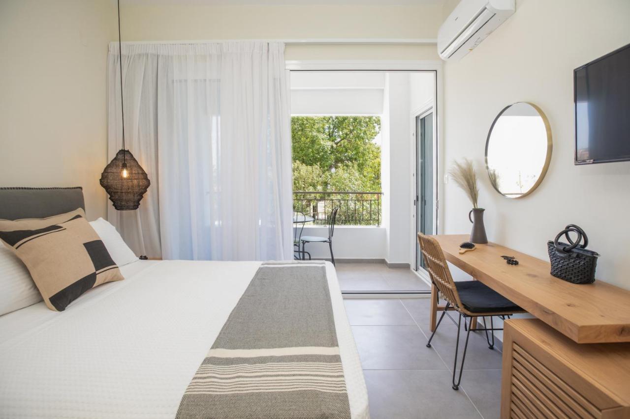 Anemelia Luxury Apartments Argostolion Exterior foto